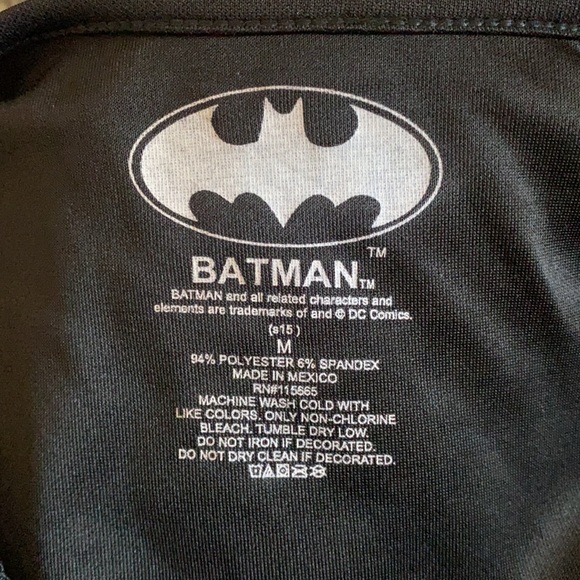 Woman’s Batman dress - Picture 2 of 2